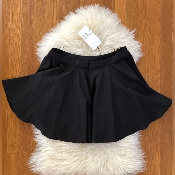 Zara Full Pleat-Look Mini Skirt - Picture 6 of 9
